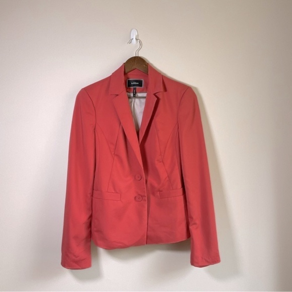 Le Chateau Two Button Women's Blazer  Scarlett Orange Size Small